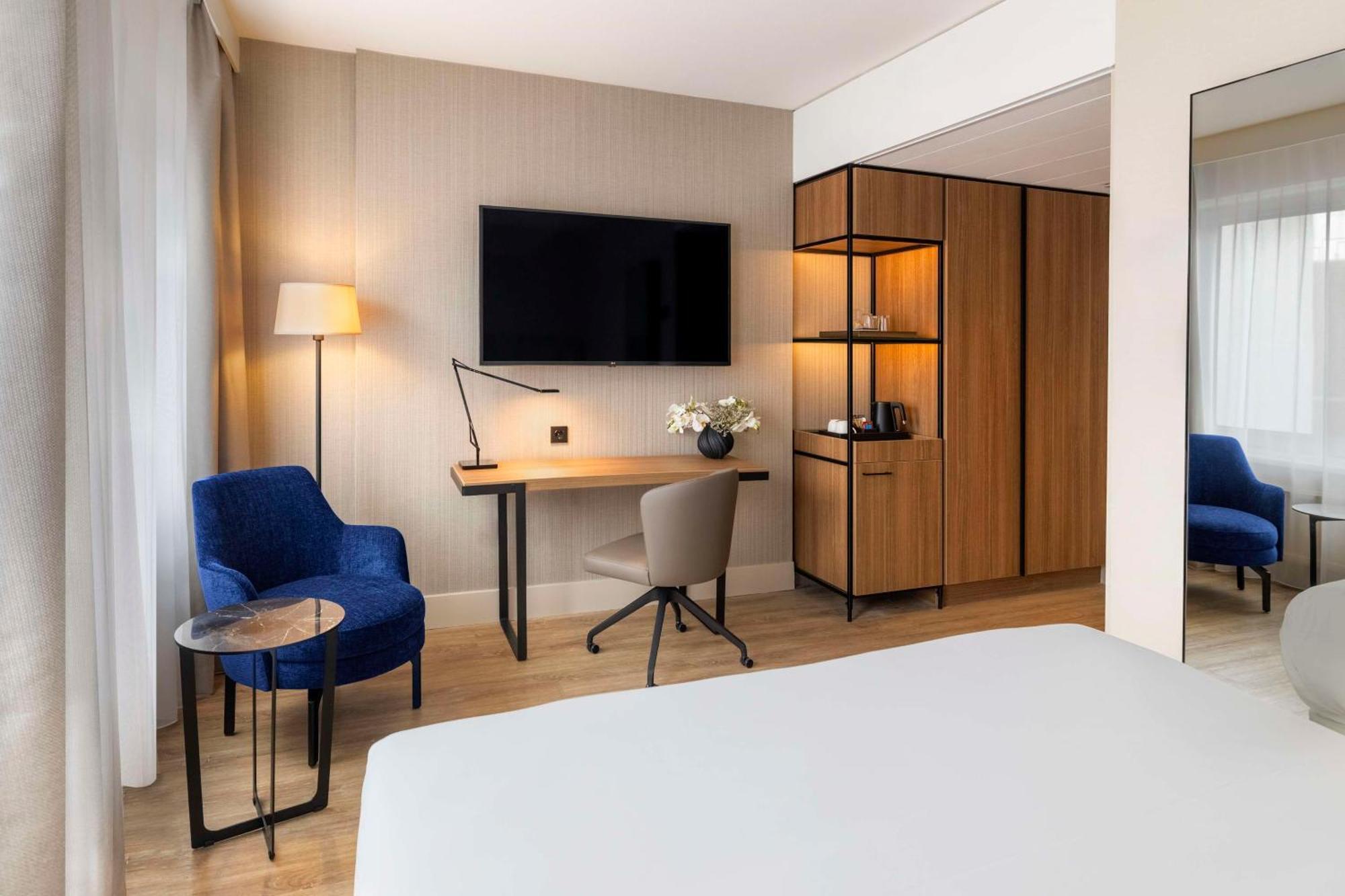 Nh Amsterdam Leidseplein Hotel Exterior photo